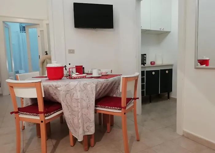 Rosso Quintino דירה